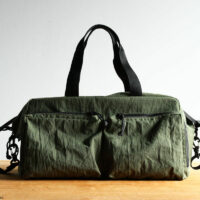 Kidney Trabeling bag / カーキ