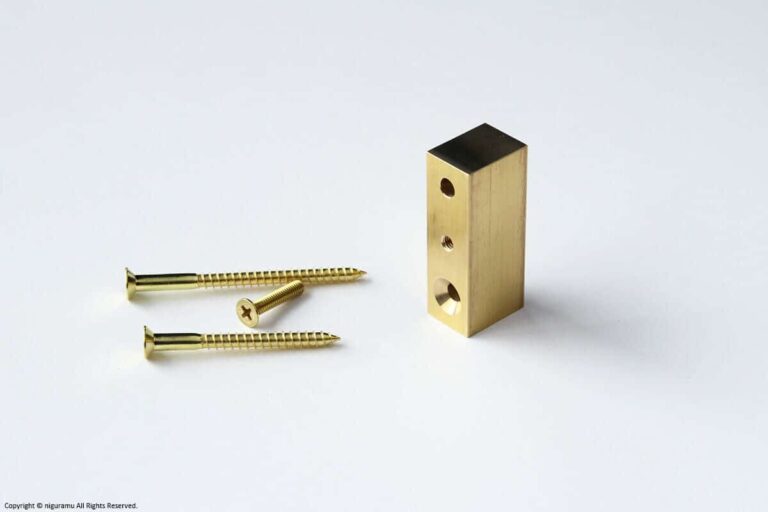 Toolbar bracket / Brass