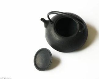 Iron kettle TETSUBIN, Shinjyu - Image 4