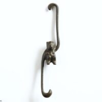 Monkey hook, Large