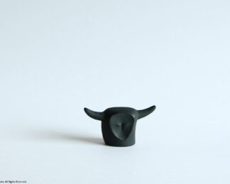 Paper Weight, Bull