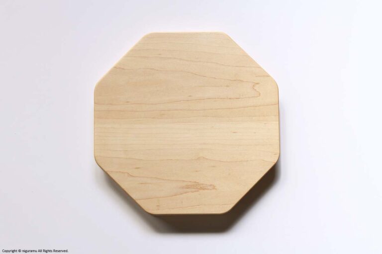 Kakudo Cutting Board, M / Maple