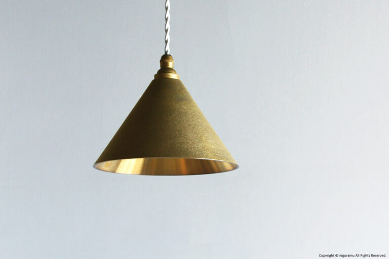 Pendant lamp CONE / Gold-ihada (Polished inside)