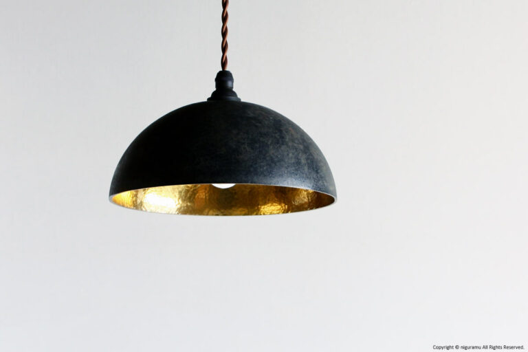 Pendant lamp HEMISPHERE / Black-kuromura (Hammered inside)