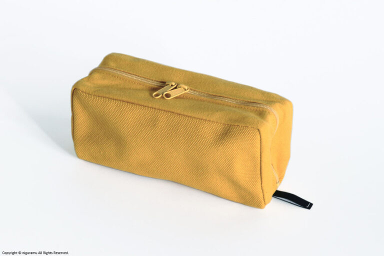 JOBU, BLOCK-POUCH M / karashi (yellow)