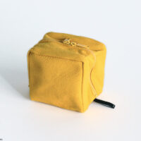 JOBU, BLOCK-POUCH S / karashi (yellow)