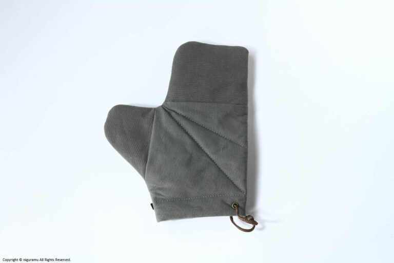 JOBU, OVEN-MITT / sumikon (dark gray)