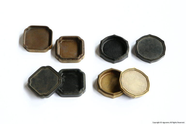 NANIGASHI Brass small box