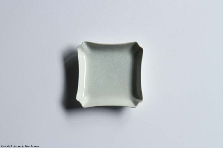 SUMIKIRI Square plate 130mm / Crackle glaze