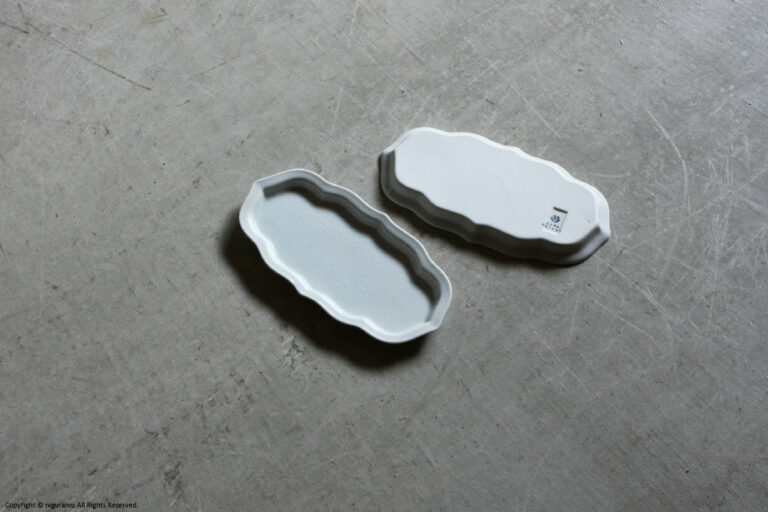 YUEN plate 215mm (Smoke shape) / Crackle glaze