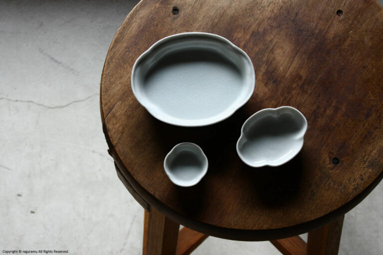 KataKutani TSUBA dishes / Crackle glaze