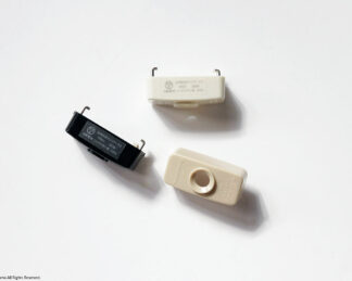 02: Hook ceiling cap