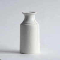 Odd line #3 vase bottle, A / White