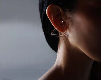 ear-cuff (D), triangle / CL