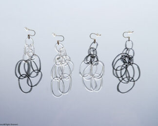 w_chandelier earring