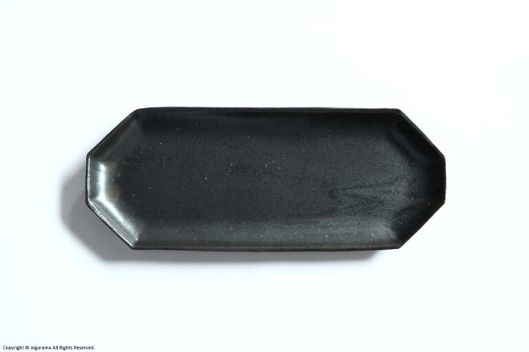 Long octagonal plate / matte black