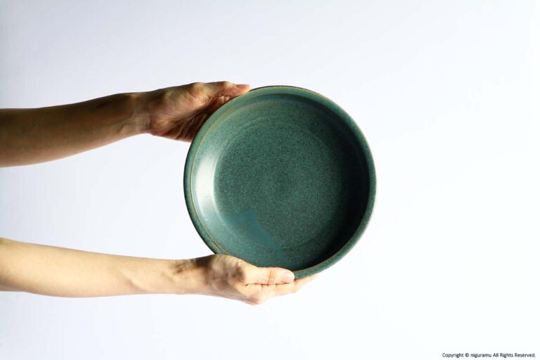 Narrow Rim Bowl 240 / patina green