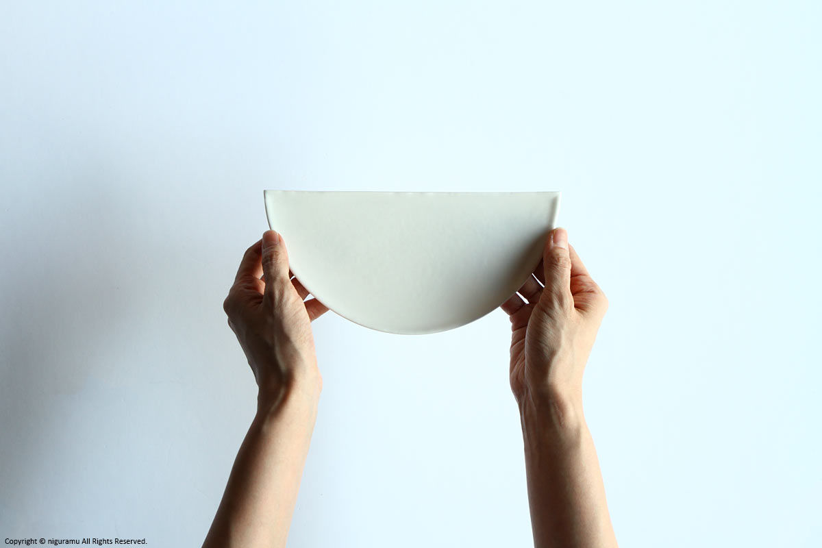 半円皿 白石 陽一 Niguramu