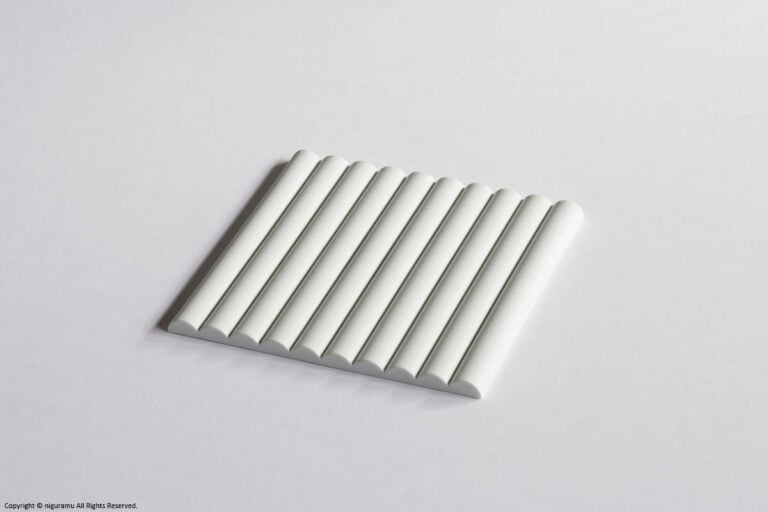 TA, Tray / White