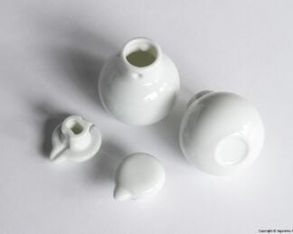 LITTLE BIRDY soy sauce bottle / white porcelain