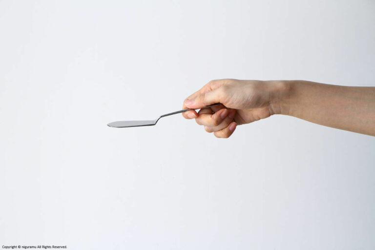 Compare the size of the "Deco, Butter Knife" and the hand.