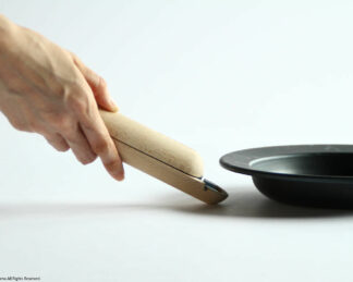 Sliding handle