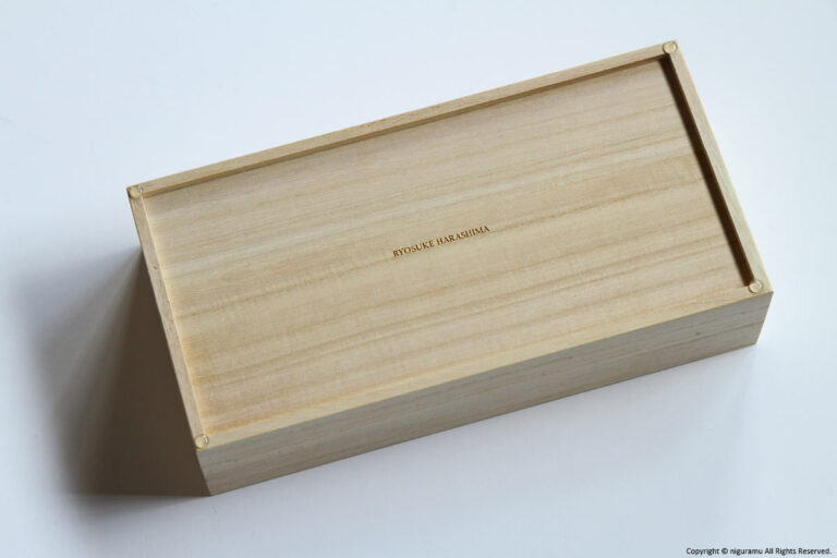 「tissue Box&Tray / natural」裏側