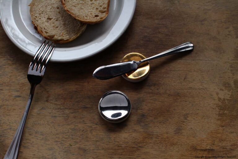 Cutlery Rest / Platinum & Gold