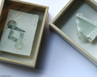 UU ceramic jewelry and objects "Relief tile"