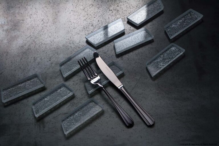 Cutlery rest, mebuku