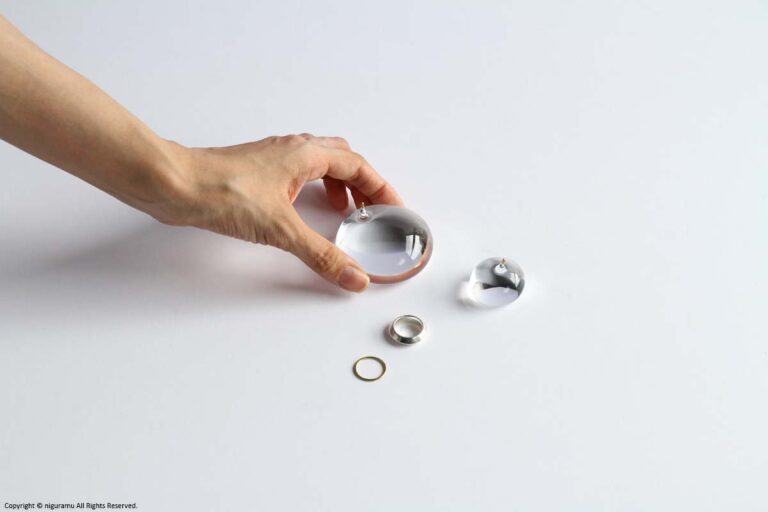 Glass ring-holder