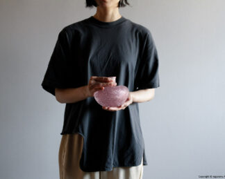 Wide bottom vase , mebuku / pink