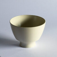 Une, Bowl L