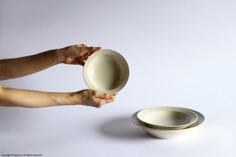 Une, Soup bowl S