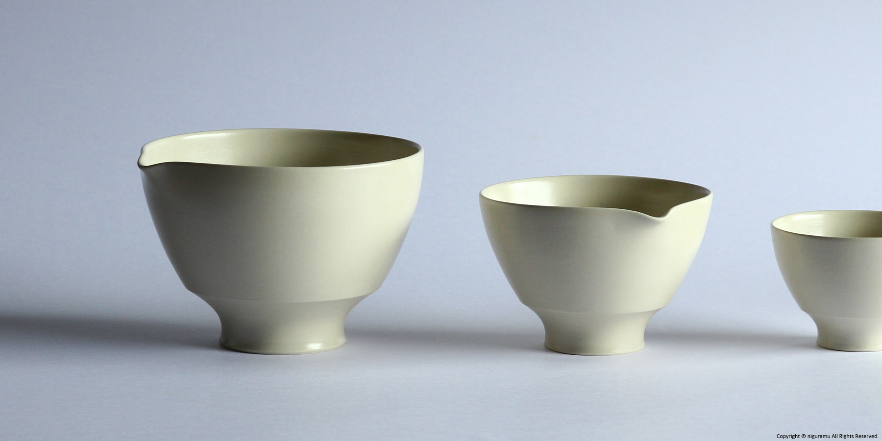 Une, Spout bowl