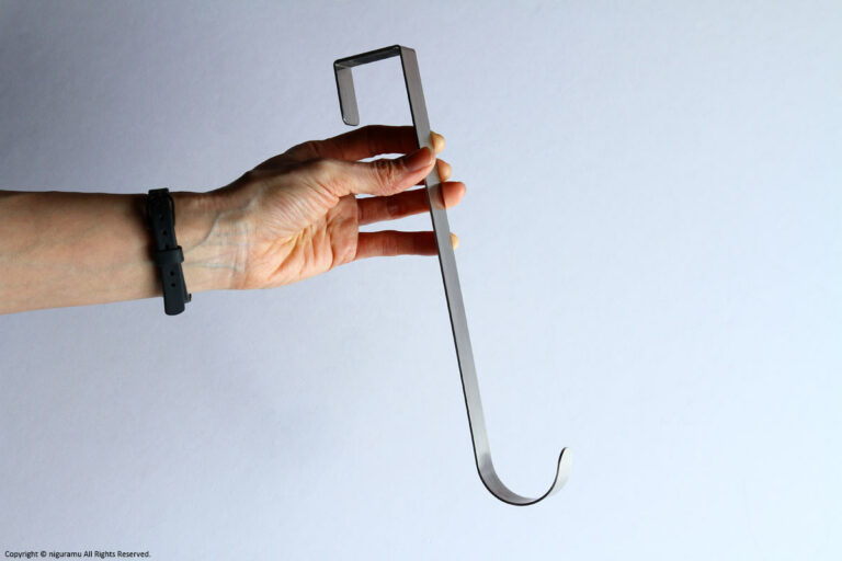 ADACHIDOUGU-TEN Door-hook, long