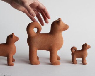 遠くをみつめる犬, 特大 / 茶