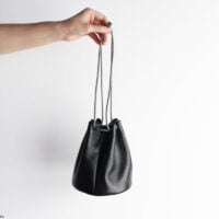 Drawstring handbag / BLACK（Cord: black_gold）