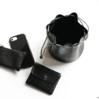 Drawstring handbag / BLACK（Cord: black_gold）